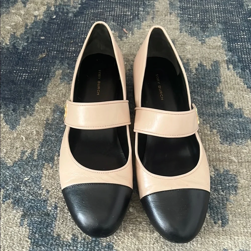 Tory Burch Women's Black and Cream Mary Jane Shoes